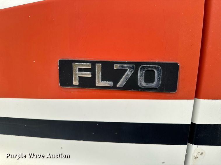 image for item EG7059 1995 Freightliner FL70 box truck