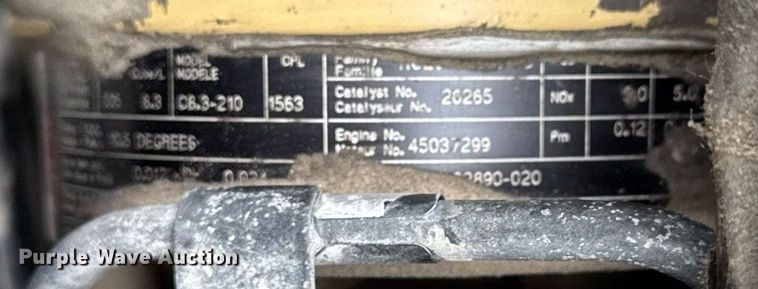 image for item EG7059 1995 Freightliner FL70 box truck