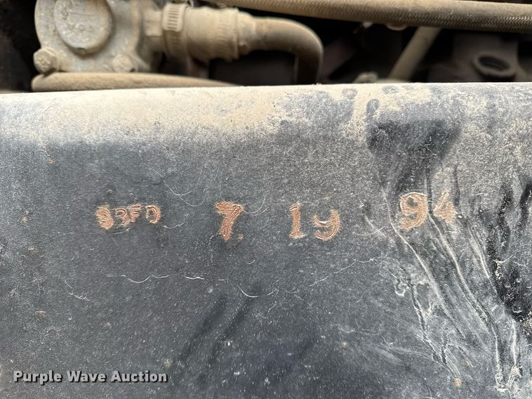 image for item EG7059 1995 Freightliner FL70 box truck