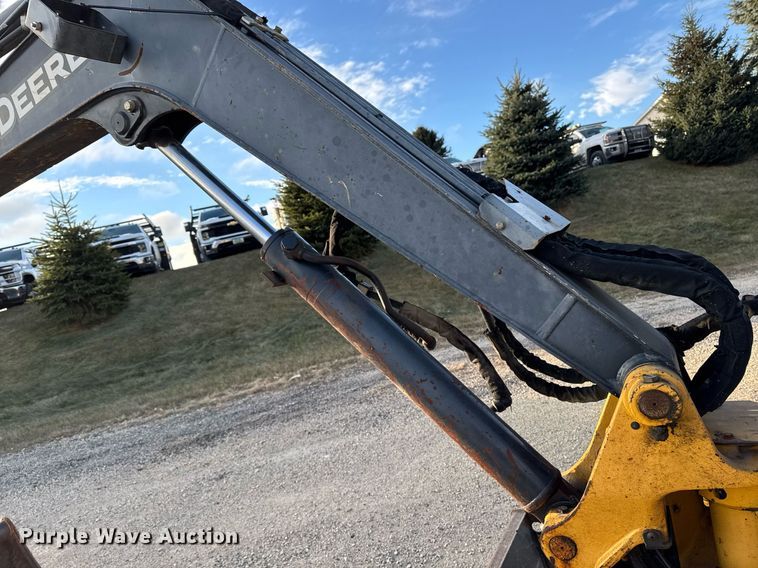 image for item EG7060 2007 John deere 50D mini excavator