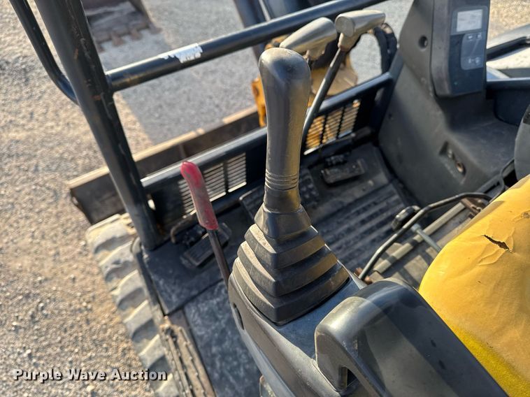 image for item EG7060 2007 John deere 50D mini excavator