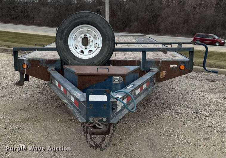 image for item EG7062 2015 PJ F8222 equipment trailer