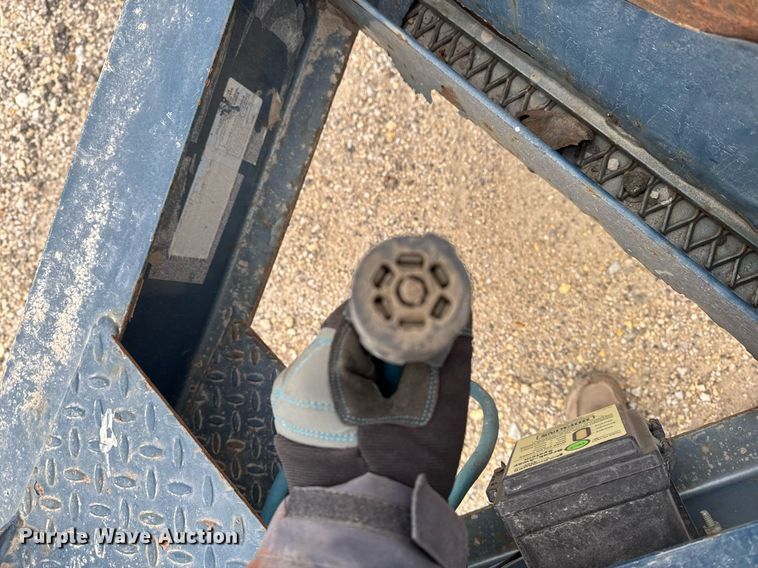 image for item EG7062 2015 PJ F8222 equipment trailer