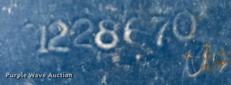 image for item EG7062 2015 PJ F8222 equipment trailer