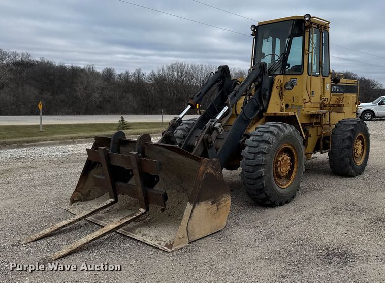 image for item EG7065 1985 Caterpillar IT28 wheel loader
