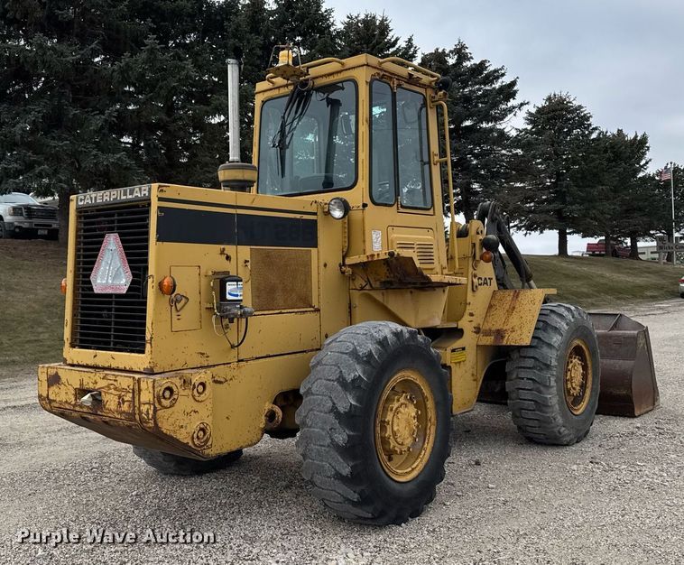 image for item EG7065 1985 Caterpillar IT28 wheel loader