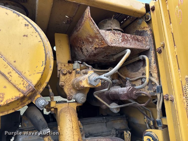 image for item EG7065 1985 Caterpillar IT28 wheel loader