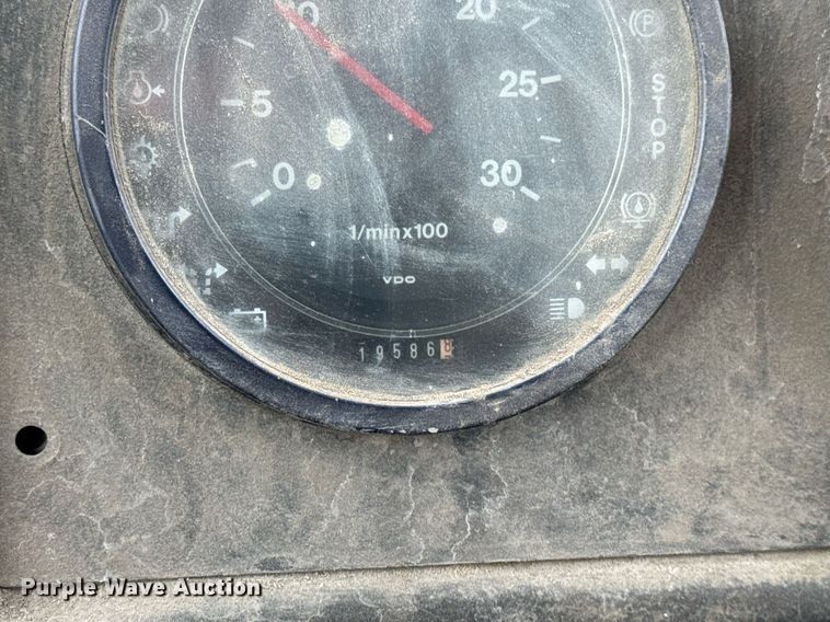 image for item EG7068 1994 Volvo A30 articulated haul truck