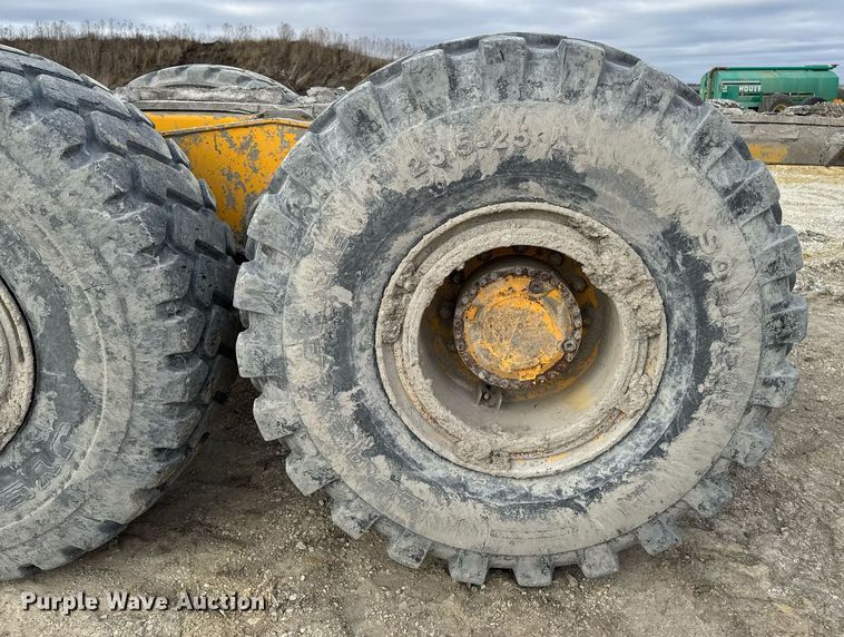 image for item EG7068 1994 Volvo A30 articulated haul truck