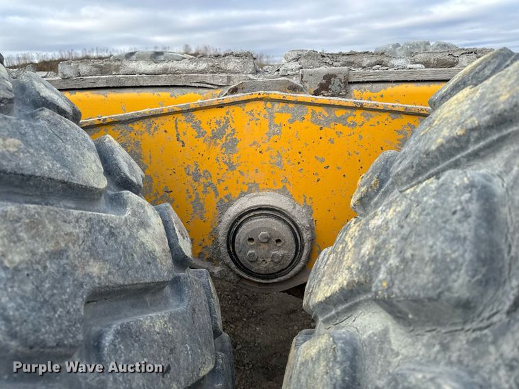 image for item EG7068 1994 Volvo A30 articulated haul truck