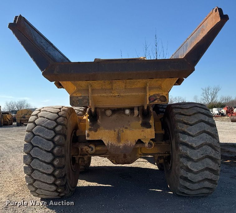 image for item EG7912 2008 John Deere 400D articulated haul truck