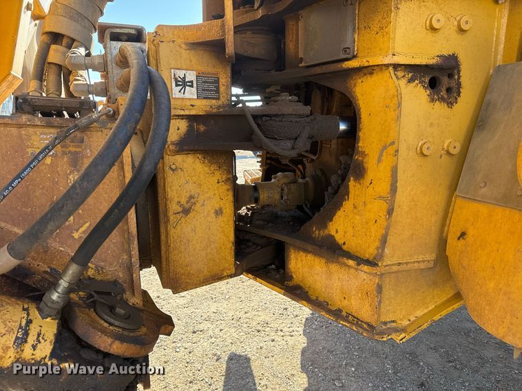 image for item EG7912 2008 John Deere 400D articulated haul truck