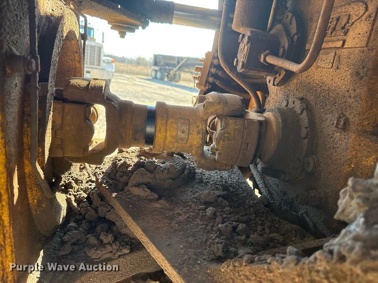 image for item EG7912 2008 John Deere 400D articulated haul truck