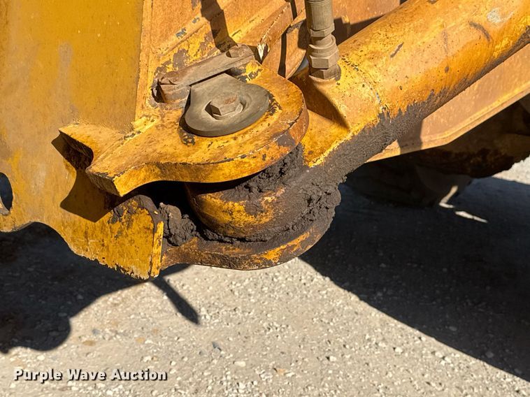 image for item EG7912 2008 John Deere 400D articulated haul truck