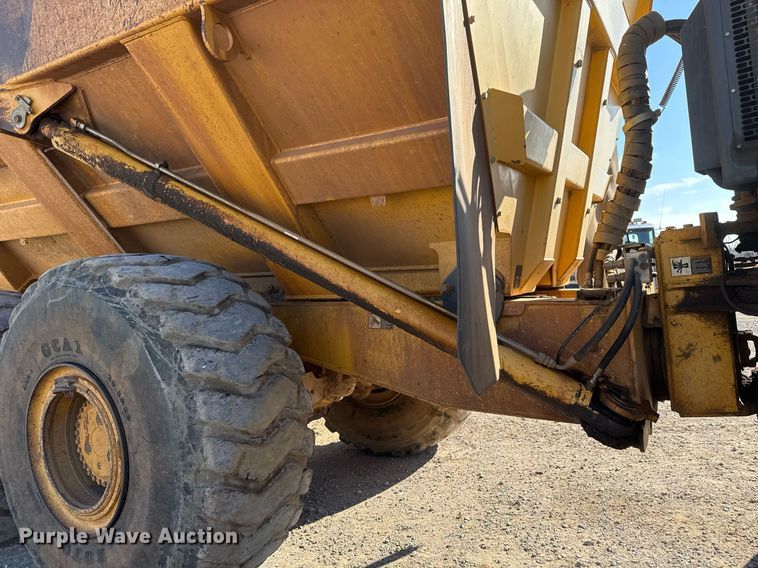 image for item EG7912 2008 John Deere 400D articulated haul truck