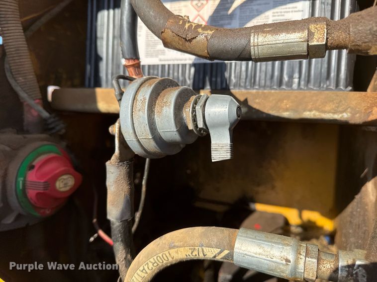 image for item EG7912 2008 John Deere 400D articulated haul truck