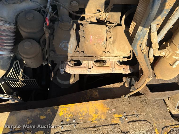 image for item EG7912 2008 John Deere 400D articulated haul truck