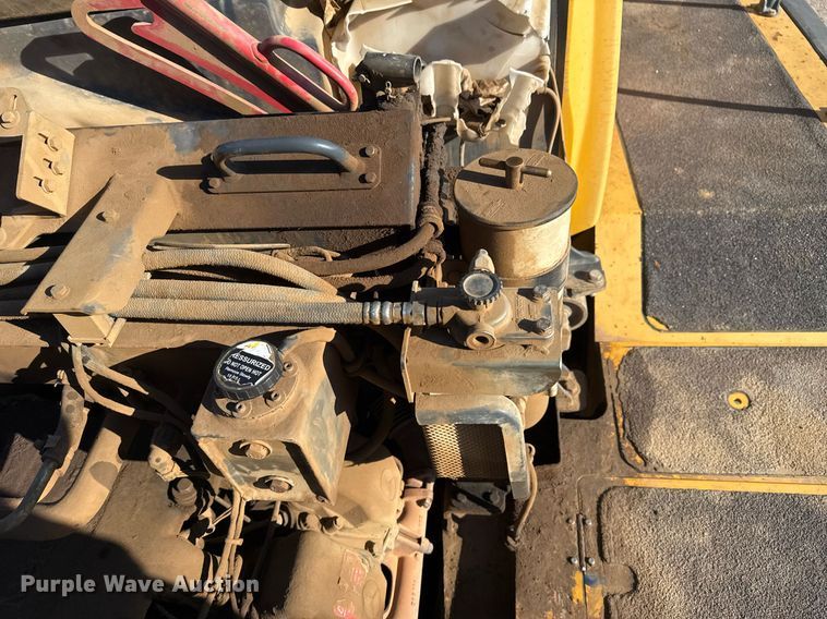 image for item EG7912 2008 John Deere 400D articulated haul truck