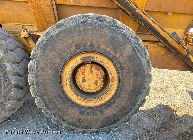 image for item EG7912 2008 John Deere 400D articulated haul truck