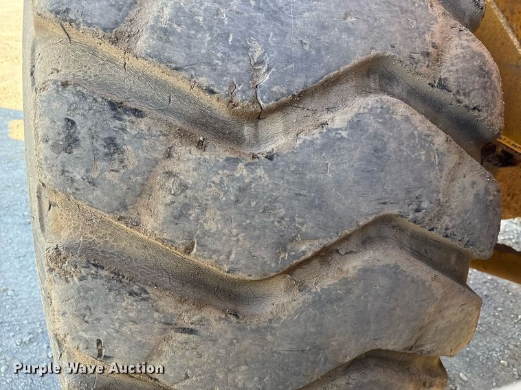 image for item EG7912 2008 John Deere 400D articulated haul truck