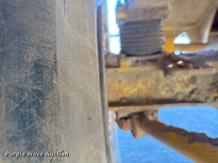 image for item EG7912 2008 John Deere 400D articulated haul truck