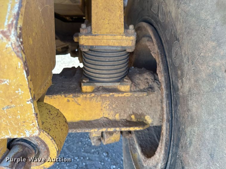 image for item EG7912 2008 John Deere 400D articulated haul truck