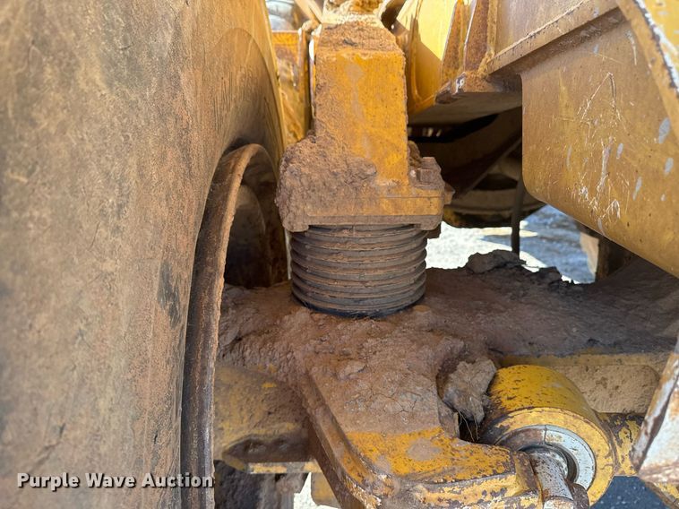 image for item EG7912 2008 John Deere 400D articulated haul truck