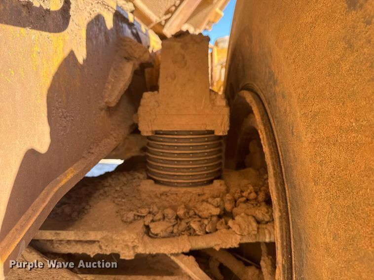 image for item EG7912 2008 John Deere 400D articulated haul truck