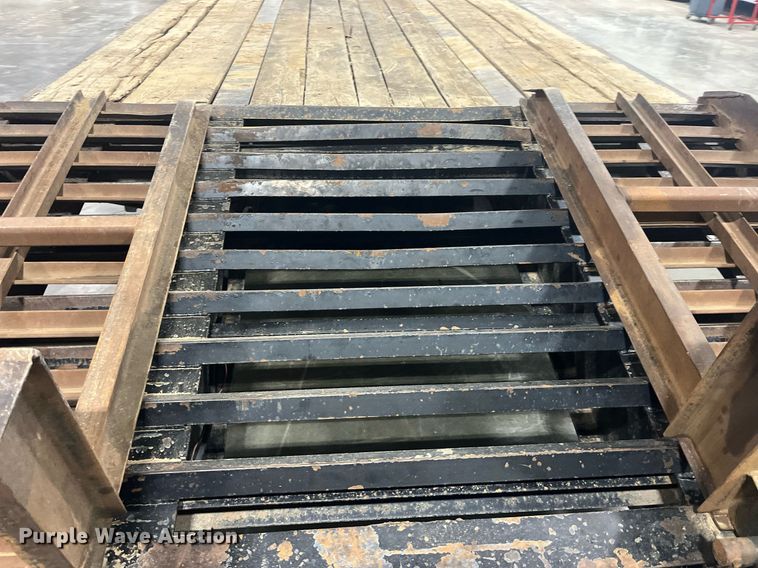 image for item EH2926 2018 Kaufman equipment trailer