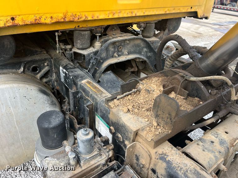 image for item EH2928 2002 Sterling L8500 dump truck