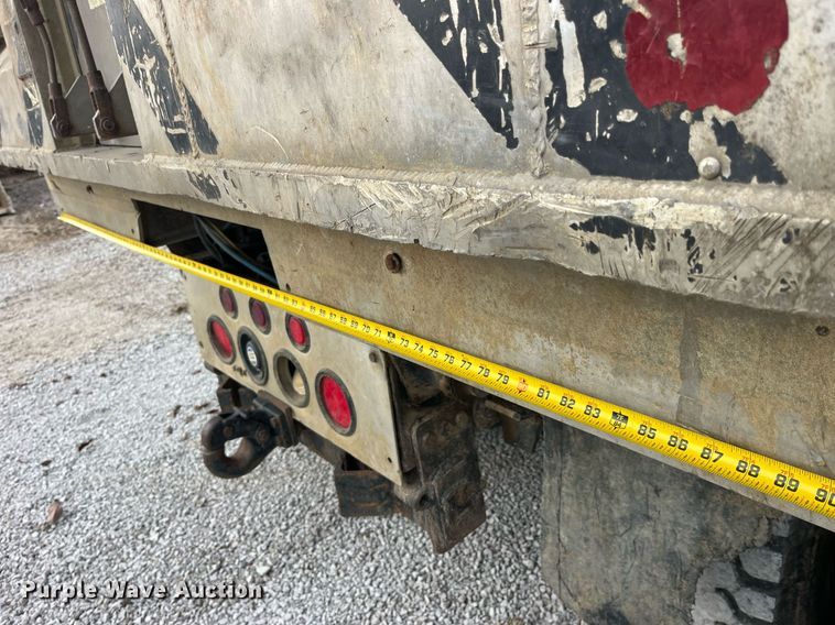 image for item EH2928 2002 Sterling L8500 dump truck