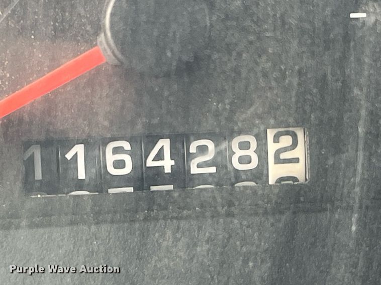 image for item EH2928 2002 Sterling L8500 dump truck