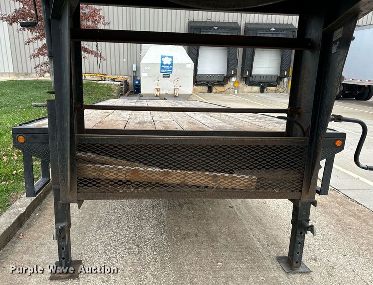 image for item EH7349 2015 Maxwell drop deck equipment trailer