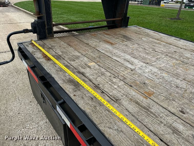 image for item EH7349 2015 Maxwell drop deck equipment trailer