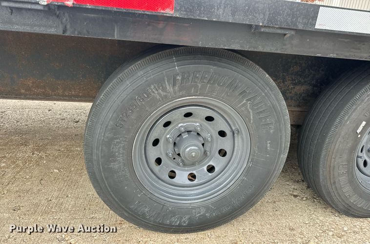 image for item EH7349 2015 Maxwell drop deck equipment trailer