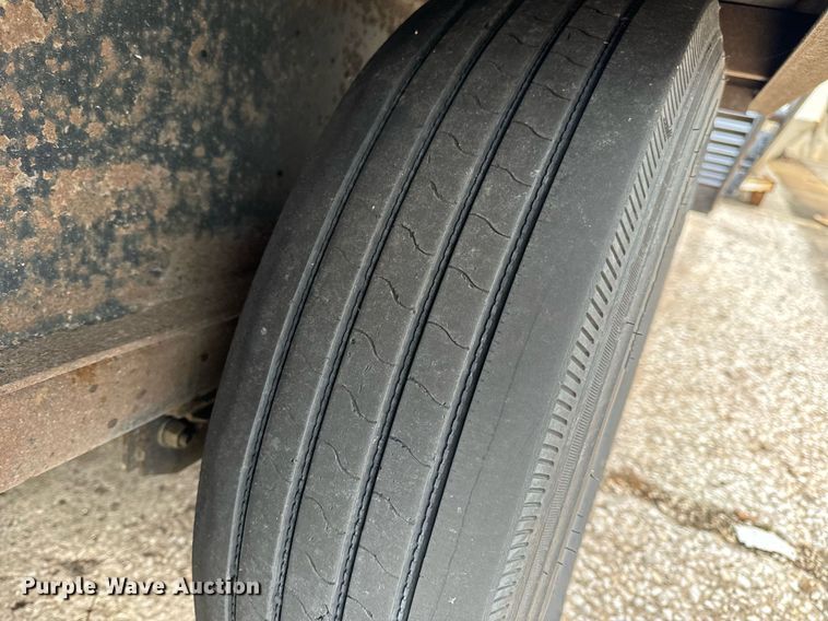 image for item EH7349 2015 Maxwell drop deck equipment trailer