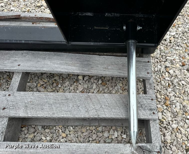 image for item EH7351 Skid steer bale spear