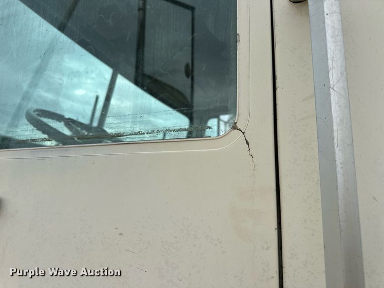 image for item EH7376 1984 GMC General water truck