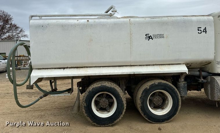 image for item EH7376 1984 GMC General water truck