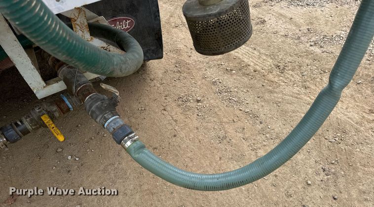 image for item EH7376 1984 GMC General water truck