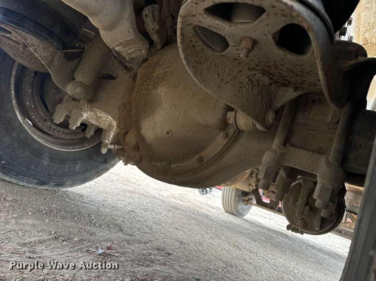 image for item EH7376 1984 GMC General water truck