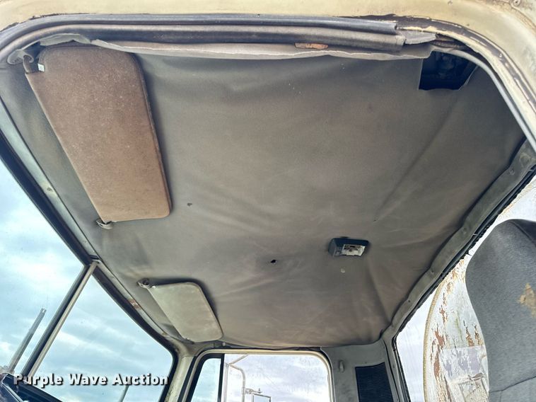 image for item EH7376 1984 GMC General water truck