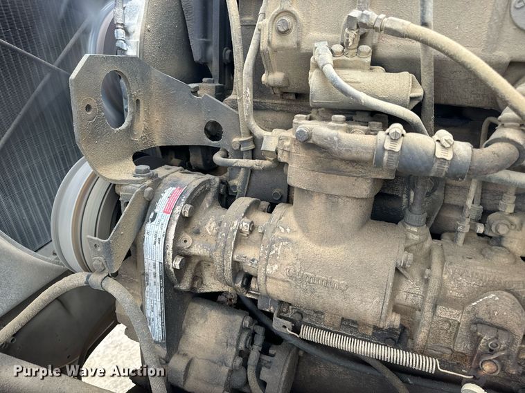 image for item EH7376 1984 GMC General water truck