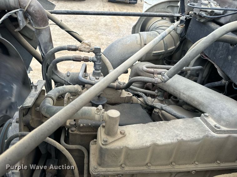 image for item EH7376 1984 GMC General water truck