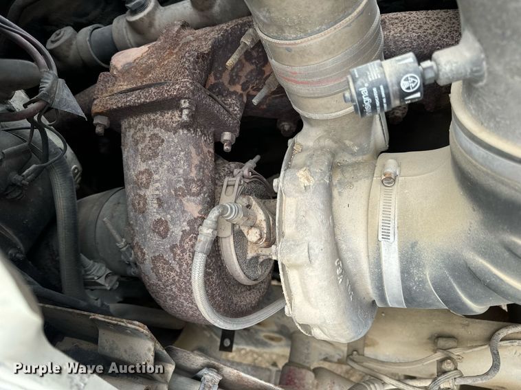 image for item EH7376 1984 GMC General water truck