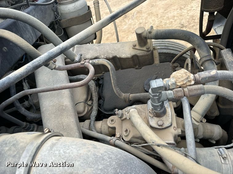 image for item EH7376 1984 GMC General water truck