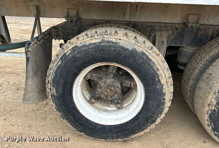 image for item EH7376 1984 GMC General water truck