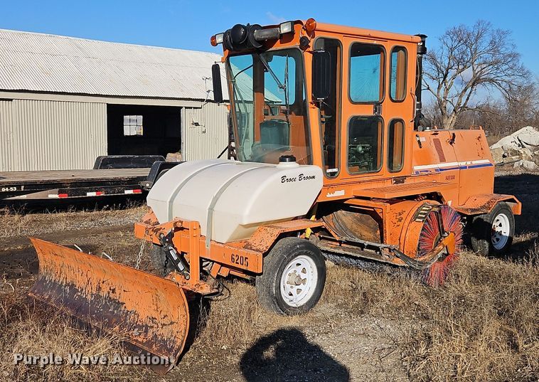 image for item EI8617 Broce RJT350 broom