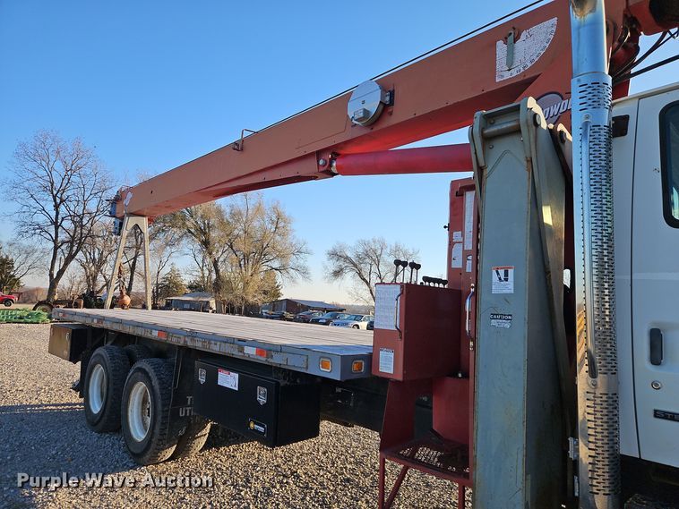 image for item EI8637 2002 Sterling L7500 crane truck