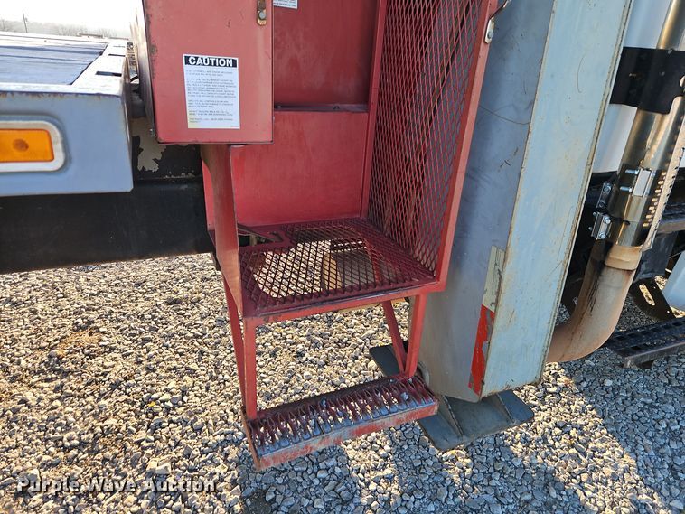 image for item EI8637 2002 Sterling L7500 crane truck